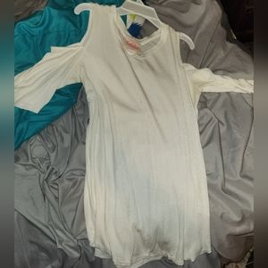 Womens cut out shoulders top